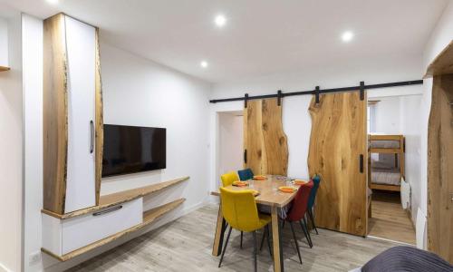 Appartement Cauterets, 3 pièces, 6 personnes - FR-1-401-230