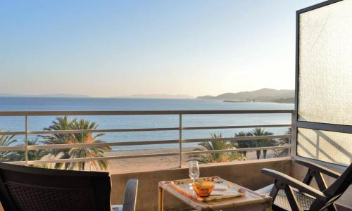 Appartement Le Lavandou, 2 pièces, 4 personnes - FR-1-251-379