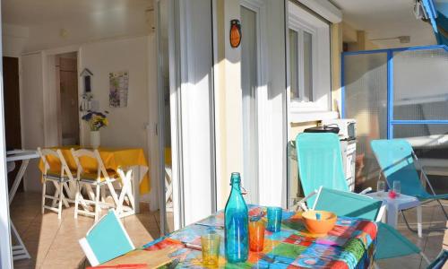 Appartement Le Lavandou, 1 pièce, 3 personnes - FR-1-251-346