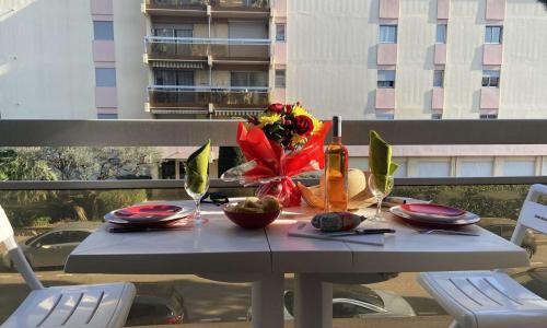 Appartement Fréjus, 1 pièce, 2 personnes - FR-1-226A-356