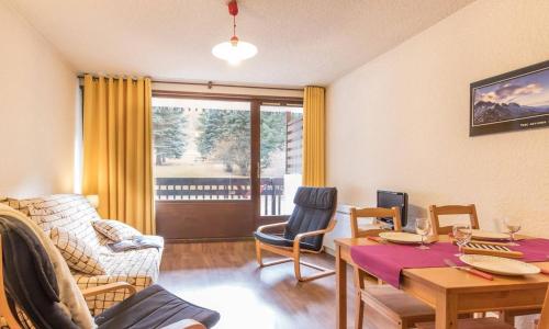 Appartement La Salle-les-Alpes, 1 pièce, 4 personnes - FR-1-330F-62