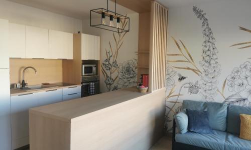 Le Château des Abeilles - appartement récemment rénové - proche centre village et route des vins