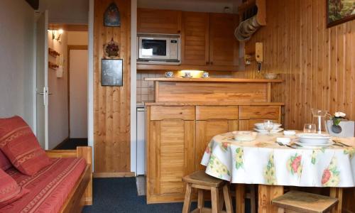 Appartement Méribel, 1 pièce, 4 personnes - FR-1-180-51