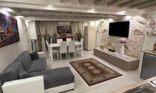 Roma centro storico Rione Monti