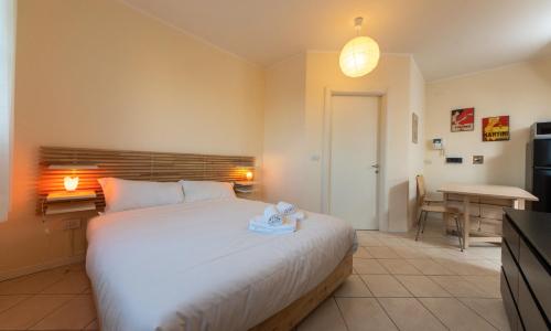 HouSmart San Lazzaro Salvo D'Acquisto 16