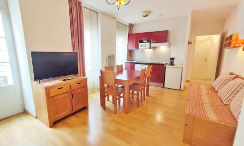 Val de Jade, Ostal, T3, centre Luchon, wifi, casier à skis, 6 personnes