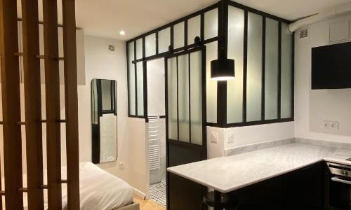 Lovely Cosy Studio in the Heart of Paris Quartier Montorgueil Sentier