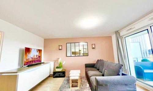 L'atelier Chic - Wifi fibre - Parking privée - Balcon - NETFLIX