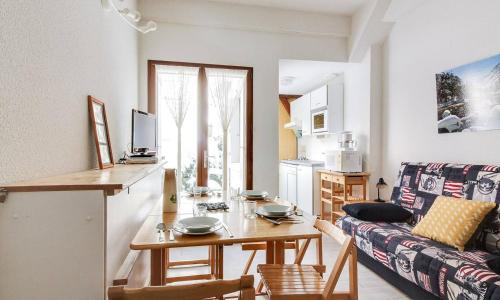 Appartement Cauterets, 2 pièces, 4 personnes - FR-1-401-90