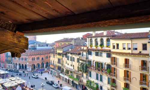 ApartmentsArena - Residenza Degli Scaligeri - Piazza Erbe