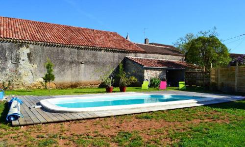 Villa de 4 chambres avec piscine privee et jardin amenage a Saint Vincent Rive d'Olt