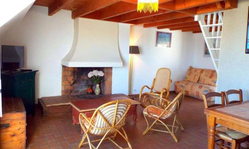 Appartement La Trinité-sur-Mer, 2 pièces, 5 personnes - FR-1-477-61