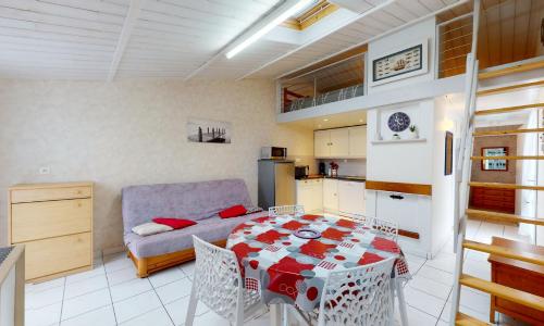 Charmante Ferme Marine avec piscine commune