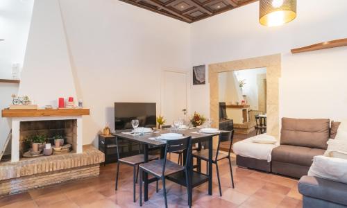 Giubbonari 23 luxury home