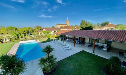 Large House near Marciac & Heated Salt Water Pool