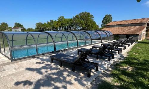 La Millière - Chambres d'hôtes - Piscine & campagne - Marie-Anne & Marie-Adélaïde
