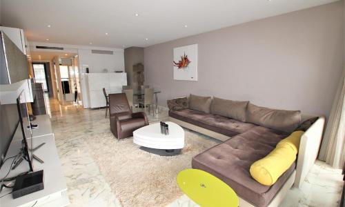 Appartement de standing 100 m2, 100 mètres Croisette