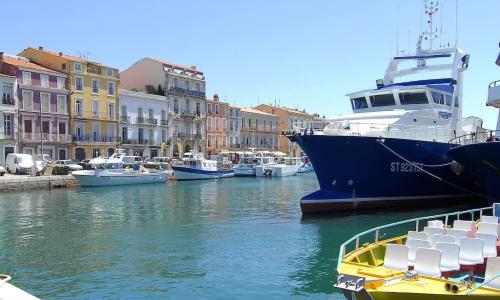 Studio 2ème étage vue sur Quai et Mont Saint Clair