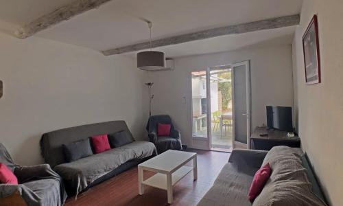 Maison Saintes-Maries-de-la-Mer, 4 pièces, 10 personnes - FR-1-475-35