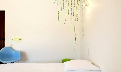 Le Jour et la Nuit, Maison d'hôtes