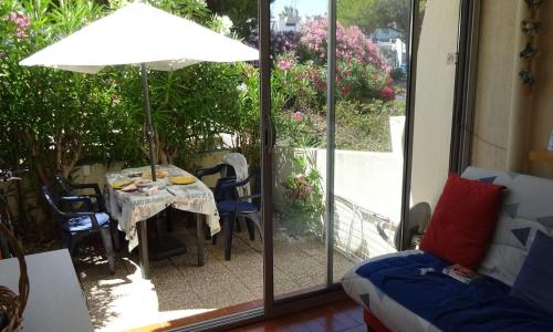 Appartement Port Camargue, 1 pièce, 4 personnes - FR-1-250-196