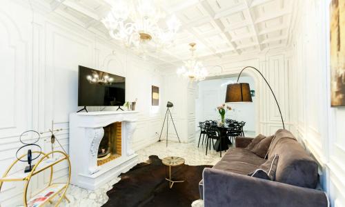 Navona Artist 10 APT