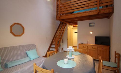 Appartement Mont-Dore, 3 pièces, 6 personnes - FR-1-608-32