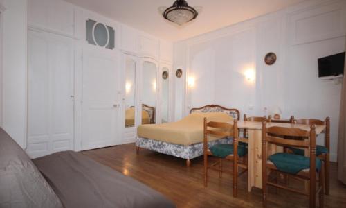 Studio Mont-Dore, 1 pièce, 4 personnes - FR-1-608-60