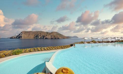 Therasia Resort Sea and SPA - The Leading Hotels of the World