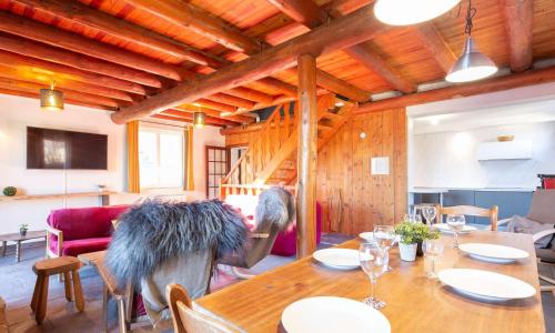 Chalet Saint-Lary-Soulan, 5 pièces, 9 personnes - FR-1-296-349