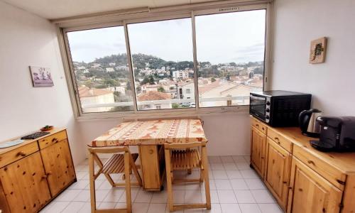 Appt F2, Centre ville, 700m de la plage