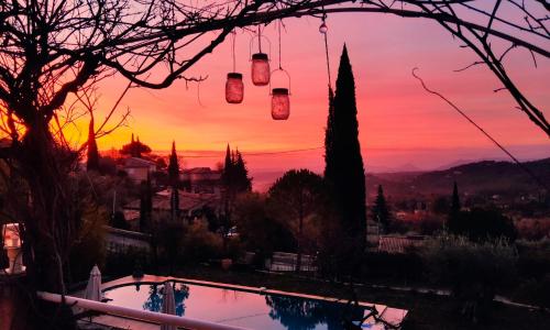 Les Terrasses B&B avec piscine privée
