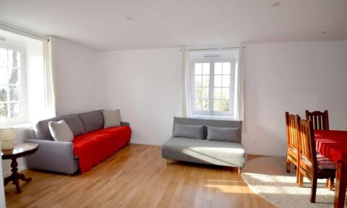 Paris chatou brand new quiet cosy flat