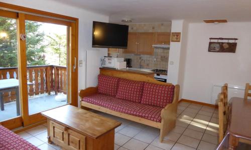 Appartement Champagny-en-Vanoise, 4 pièces, 8 personnes - FR-1-464-37