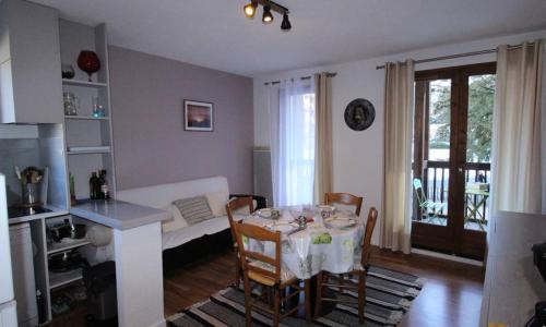 Appartement Bagnères-de-Luchon, 3 pièces, 4 personnes - FR-1-313-220