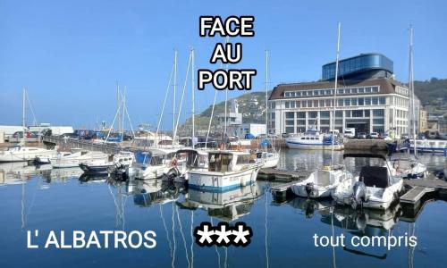 L' ALBATROS vue sur le port