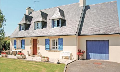 Nice Home In Pont Labb With Kitchen