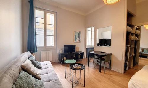 Magnifique Appartement - Hôtel du Parc - VICHY