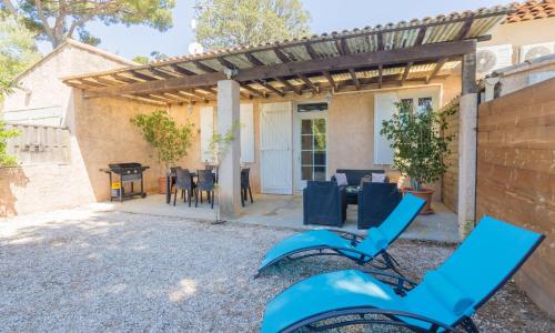 Le Mas, maison au charme provençale idéalement située entre mer et vignes