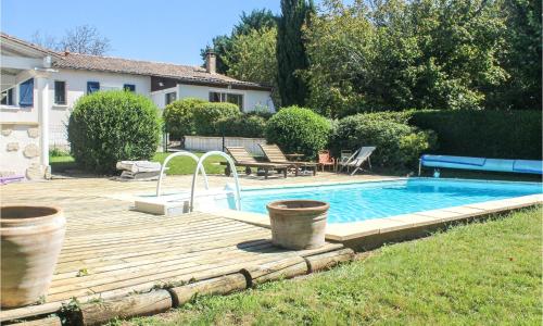 3 Bedroom Awesome Home In Atur