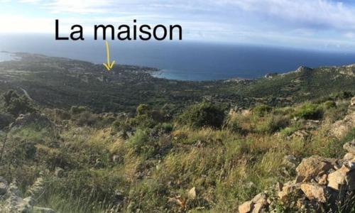 Beau et confortable 2 pièces vue mer/maquis