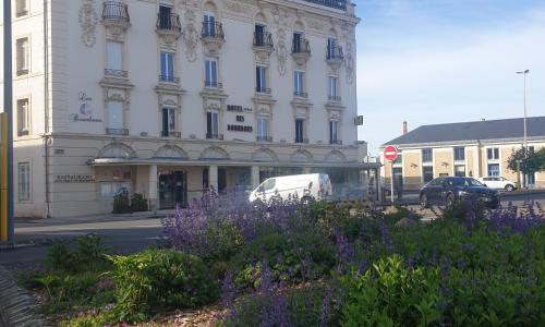 Logis Hotel des Bourbons