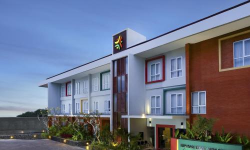 Zizz Convention Hotel