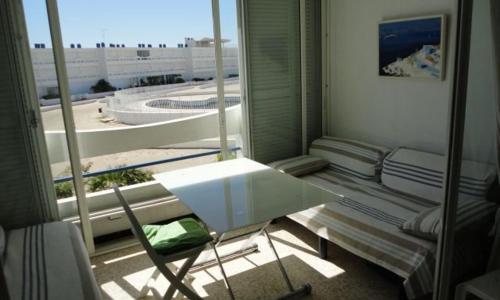 Appartement Le Grau-du-Roi, 2 pièces, 4 personnes - FR-1-250-213