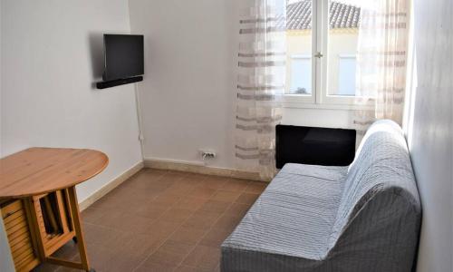 Studio de 18m² rénové en 2023.