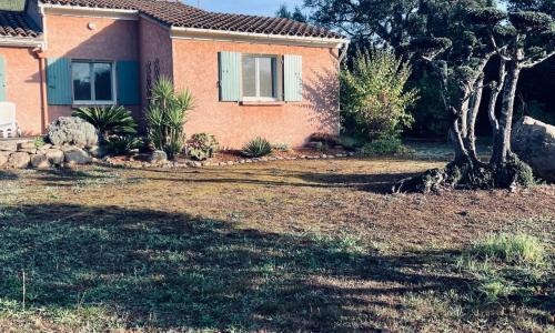 Villa, grand jardin solaro