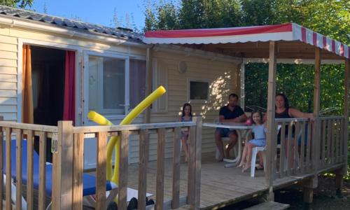 Mobil-Home terrasse Semi-Couverte
