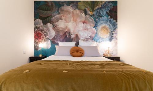 Sur la place , centre village cosy & calme 2CH