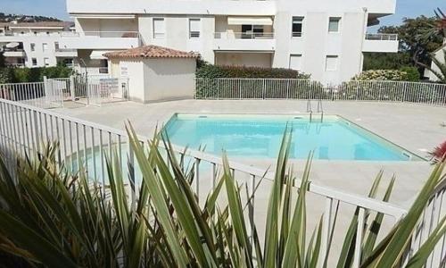 Appartement Cavalaire-sur-Mer, 2 pièces, 4 personnes - FR-1-100-215