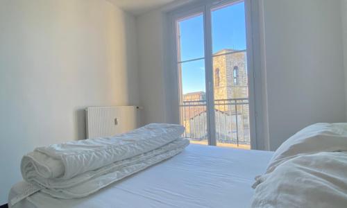 Appartement deux chambres centre historique avec ascenseur et garage